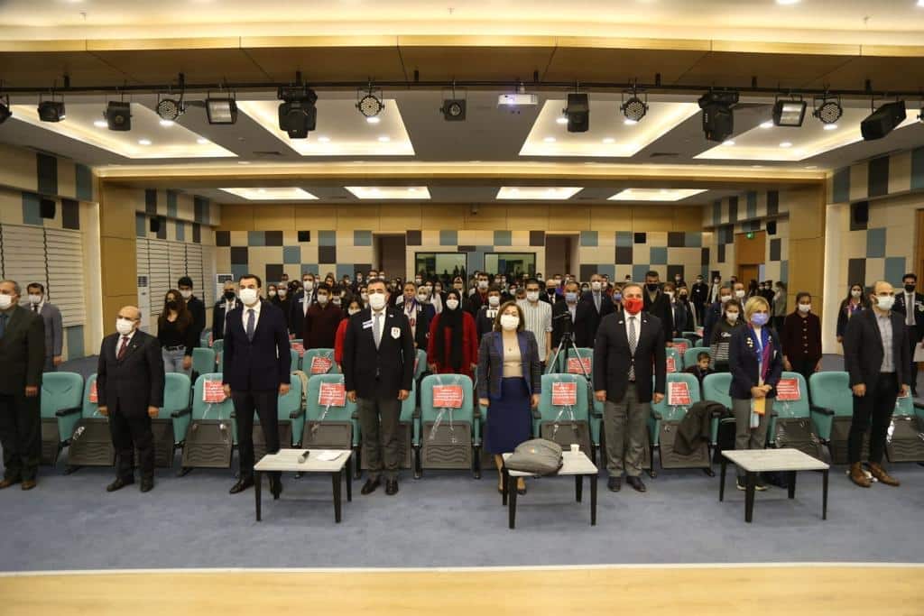 Alleben Rotary Kulübü Akıllı Baston Hediye Etti