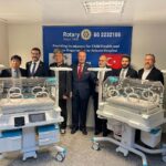 Ankara Gunalı Hilmi Rotary Kulübü Ankara Üniversitesi Hastanesine 6 Adet Kuvöz Temin Etti