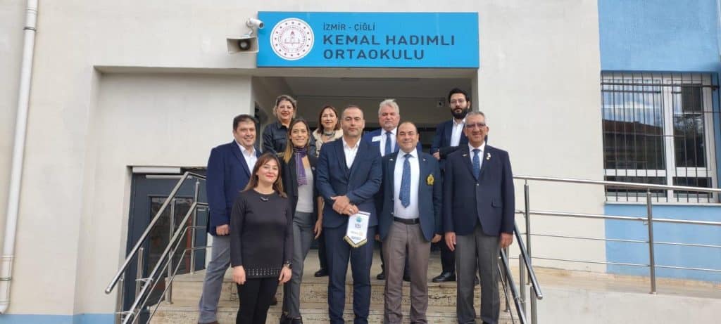 Çiğli Rotary Kulübü Atıklar Suyumuzu Arıtıyor Projesi ile Çevre Bilinci Farkındalığı oluşturdu