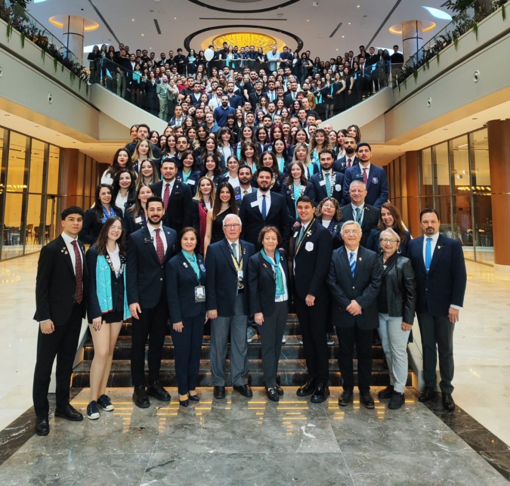 Rotaract Asamblesi Geleceği Şekillendirdi
