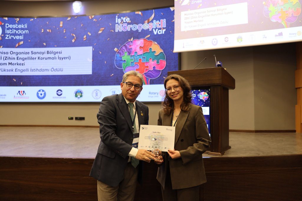 İş’te Nöroçeşitli Birey Var Zirvesinde Gika ve Altıniğne Projelerimize Büyük Takdir