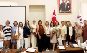 Toprak Ana Rotary Kulübü’nden Menopoz ve Meme Sağlığı Söyleşisi Toprak Ana Rotary Kulübü’nden Menopoz ve Meme Sağlığı Söyleşisi