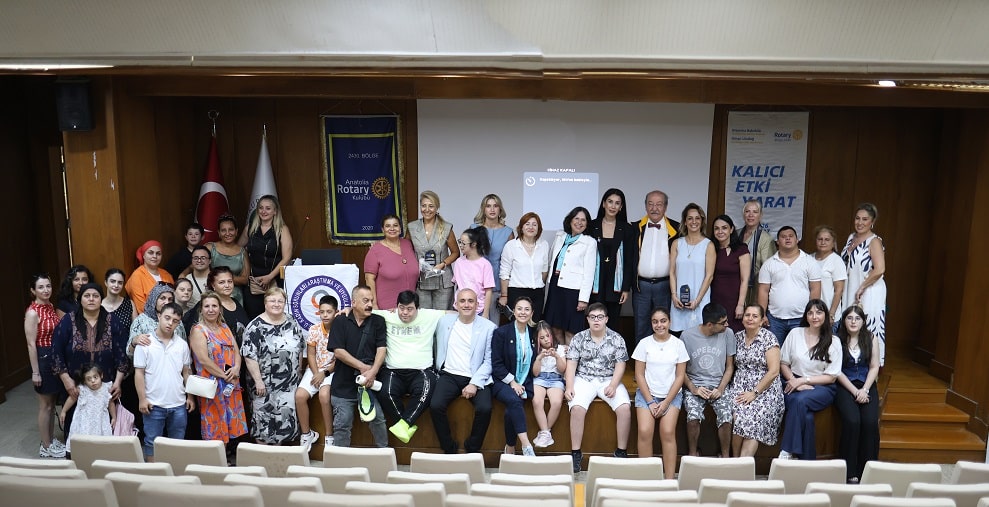 Anatolia Rotary Kulübü’nden Çukurova’da “Anne ve Çocuk Sağlığı” Semineri
