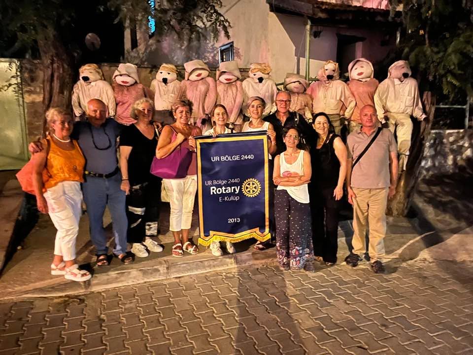 Bölge 2440 E-Kulüp Üyeleri Barbaros Köyü’nde Unutulmaz Bir Buluşmaya İmza Attı