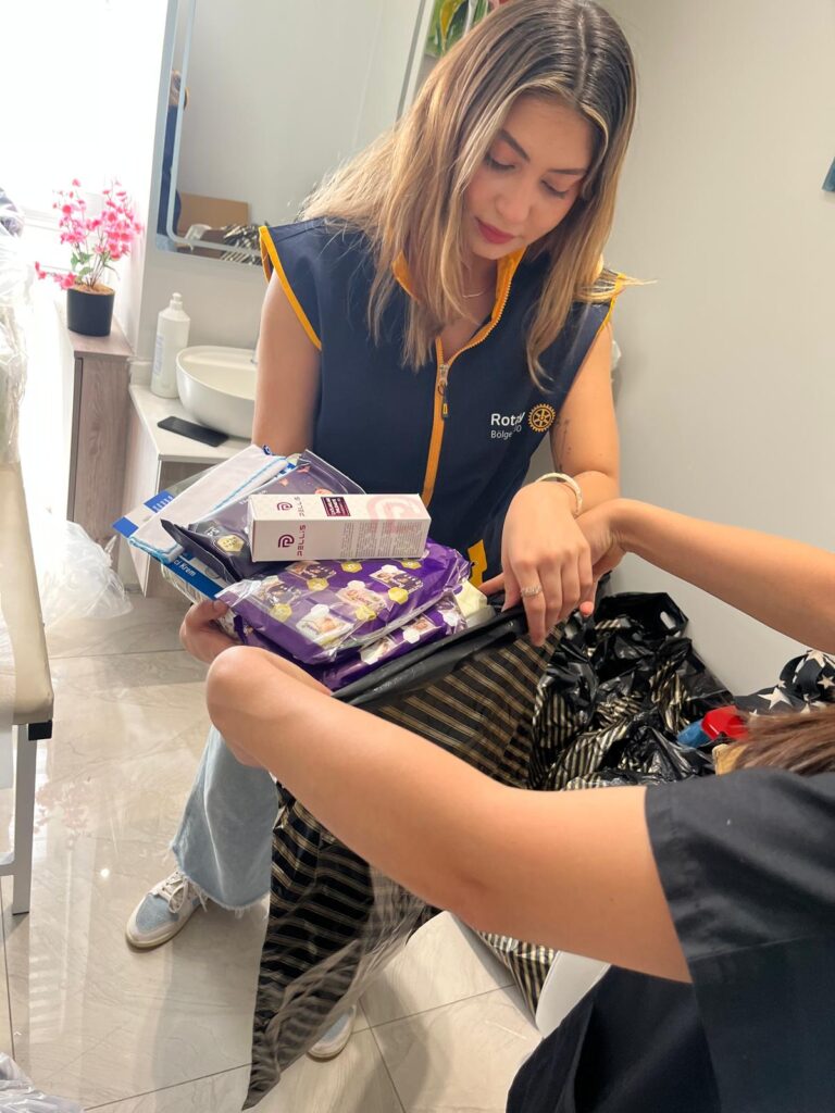 Gaziantep Alleben Rotary Kulübü’nden Anne Adayları ve Anneler İçin İki Aşamalı Sağlık Eğitimi