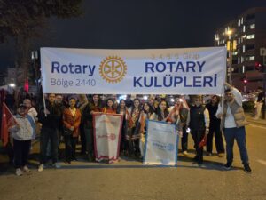 Yağmurun Altında, Cumhuriyetin Işığında Yağmurun Altında, Cumhuriyetin Işığında
